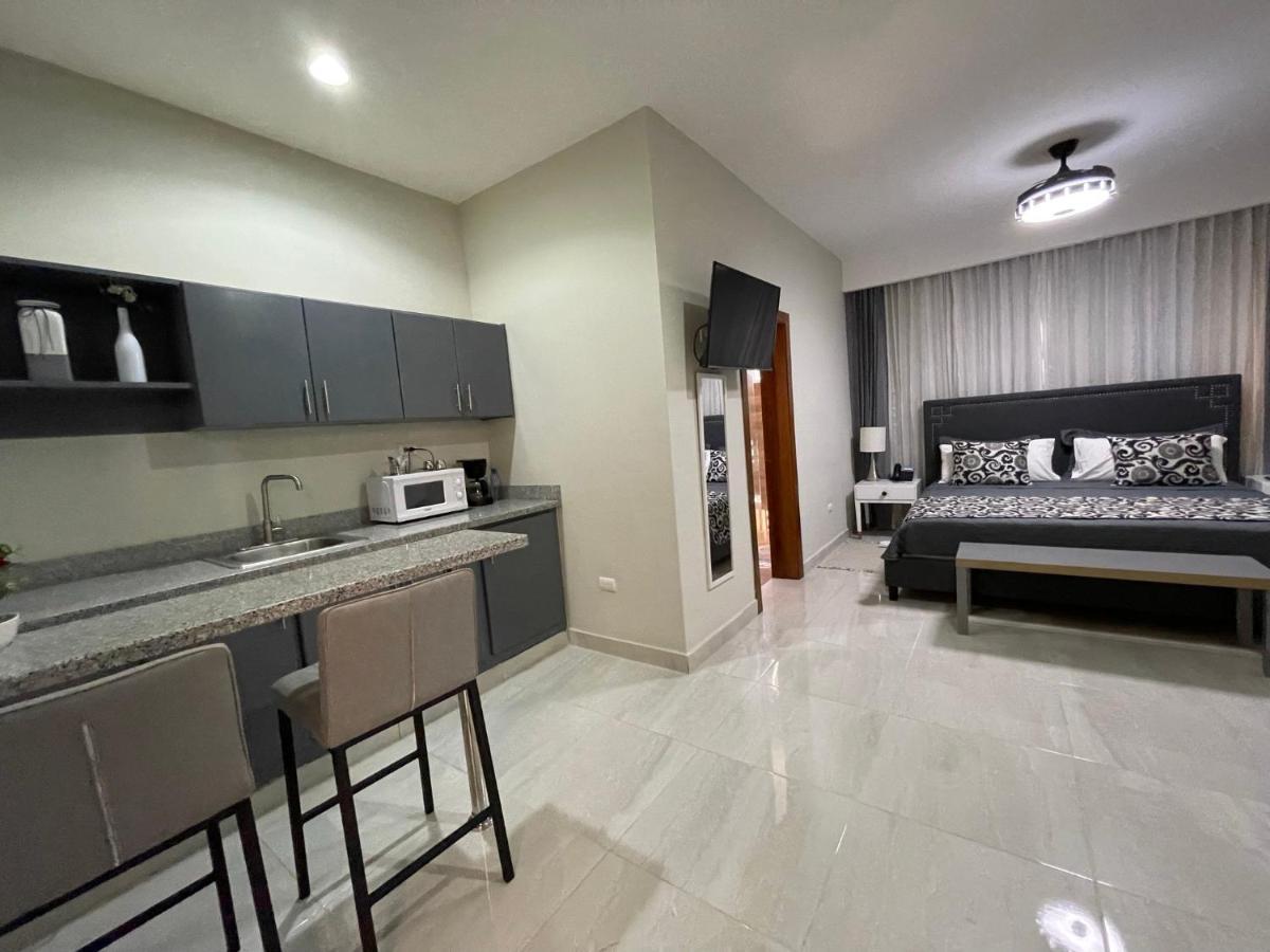 Higuey Hotel Monarca מראה חיצוני תמונה
