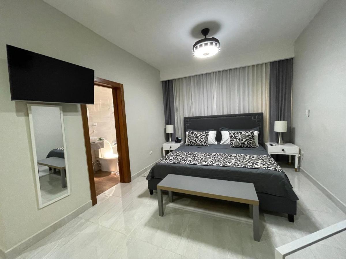 Higuey Hotel Monarca מראה חיצוני תמונה