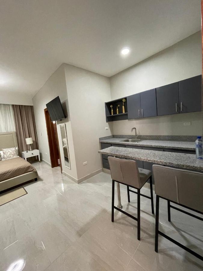 Higuey Hotel Monarca מראה חיצוני תמונה