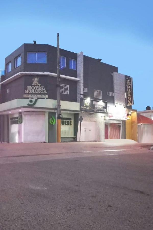 Higuey Hotel Monarca מראה חיצוני תמונה
