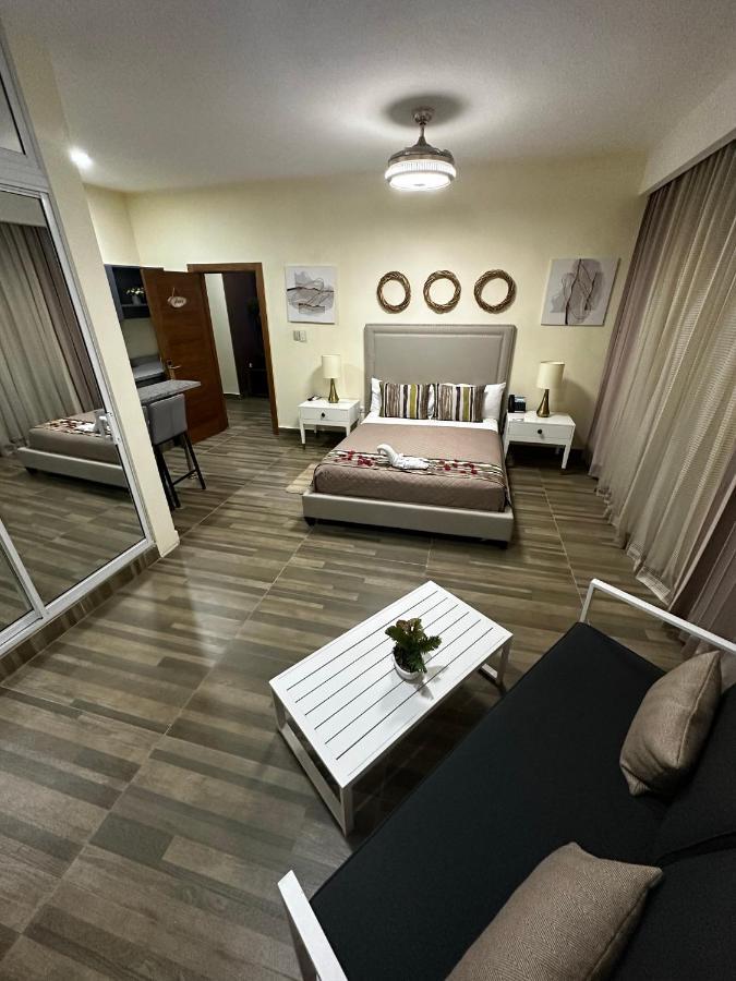 Higuey Hotel Monarca מראה חיצוני תמונה