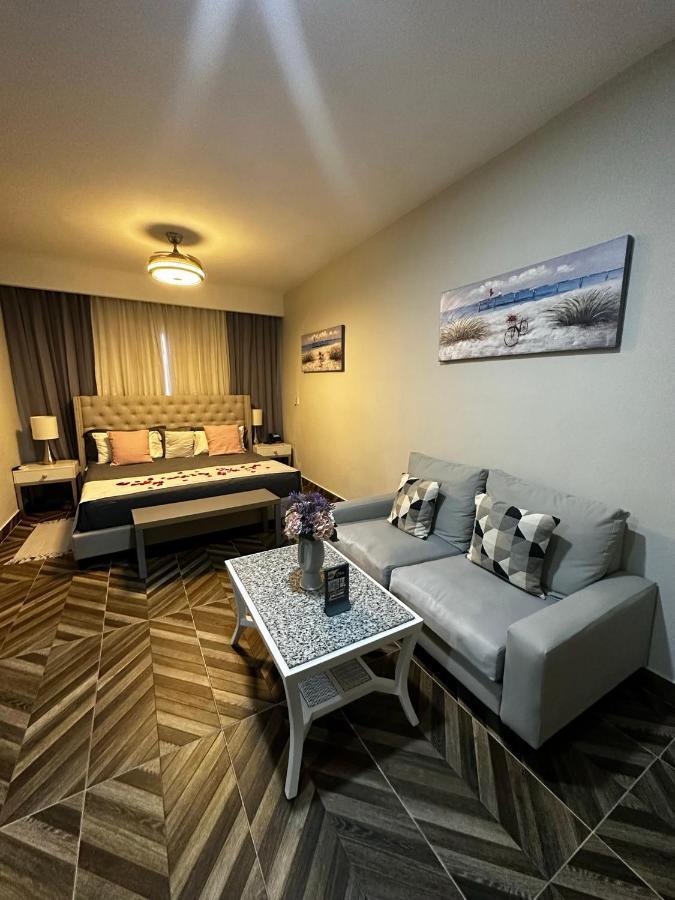 Higuey Hotel Monarca מראה חיצוני תמונה