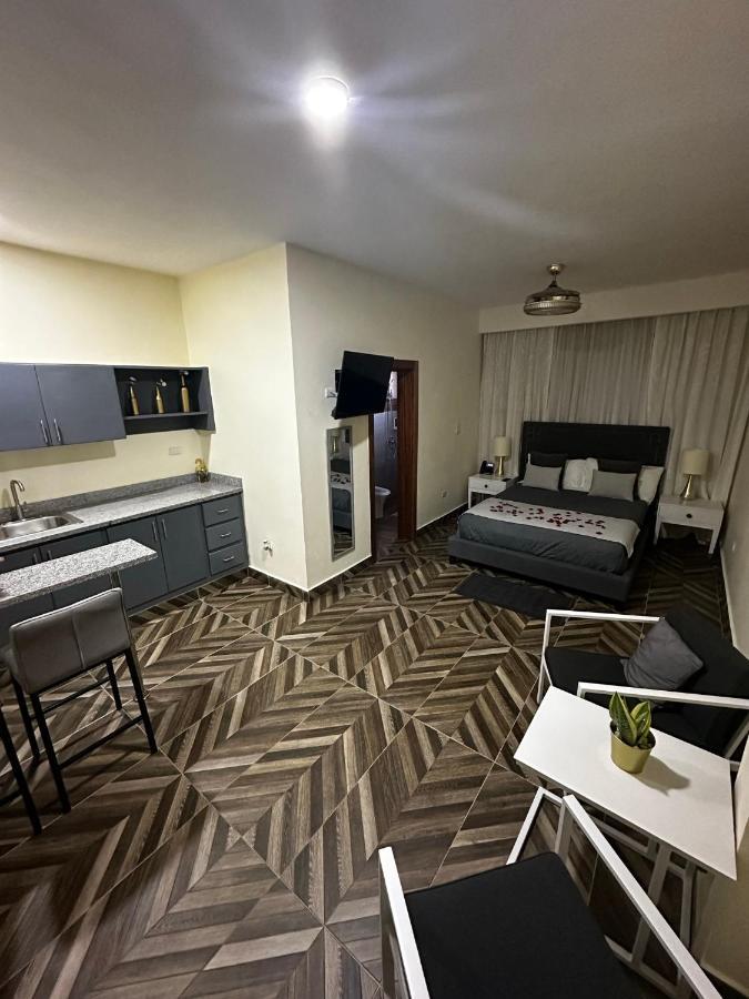 Higuey Hotel Monarca מראה חיצוני תמונה